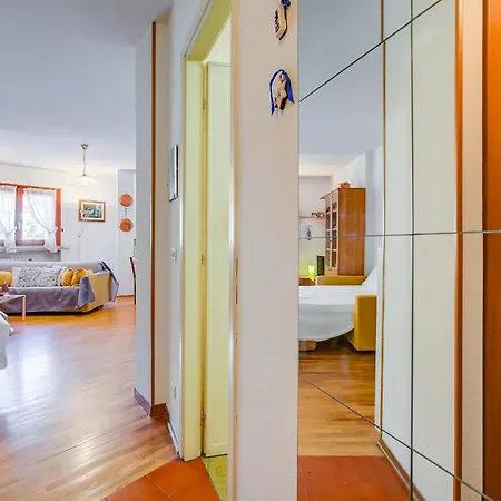 شقة Snow White - Happy *